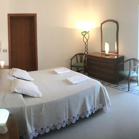La Greca * 多纳卢卡他