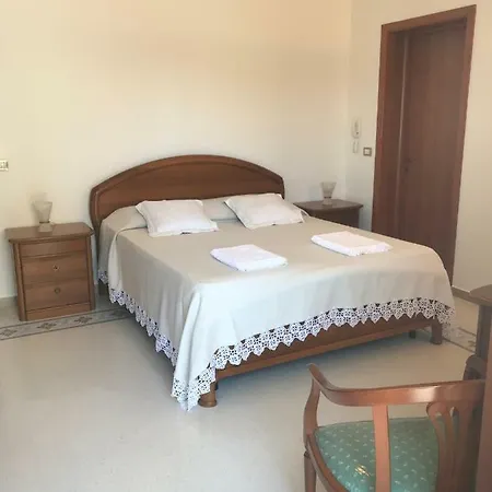 La Greca 多纳卢卡他